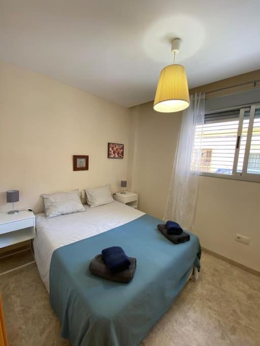 2 Bedrooms And Sofa Bed Flat By Wayra Tarifa Exterior photo